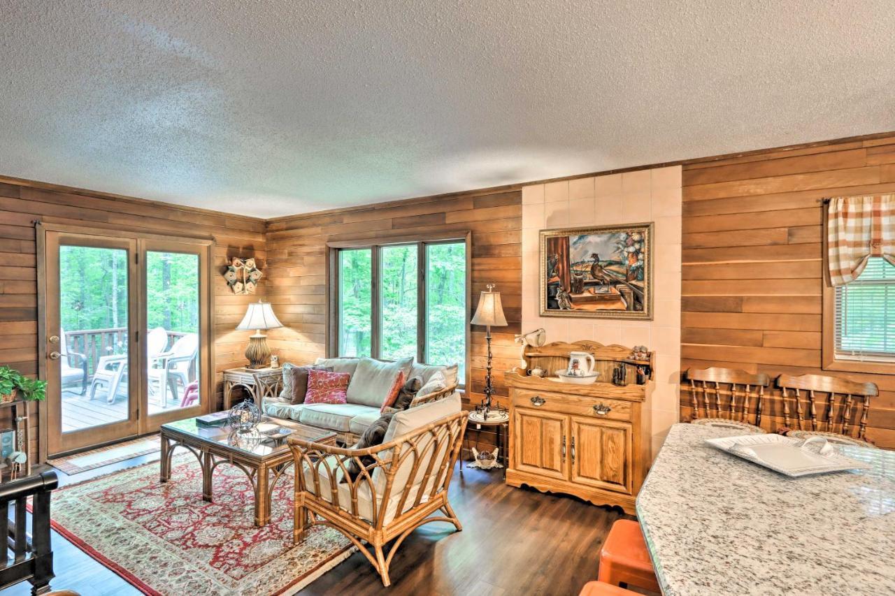 Holiday home Relaxing Eagle Rock - 1 Block To Lake! *