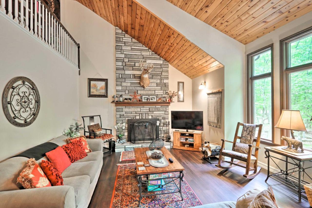Holiday home Relaxing Eagle Rock - 1 Block To Lake! Hazleton